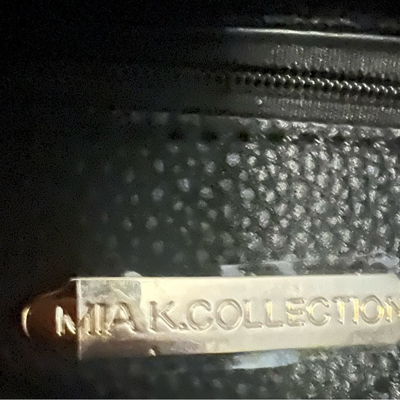 Brand new with tags Mia K Collection black satchel with matching wallet - Picture 4 of 7